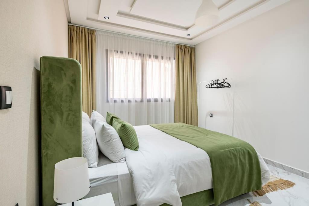 Cozy 3 Bedroom *