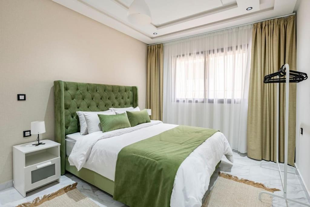 Cozy 3 Bedroom Apartment